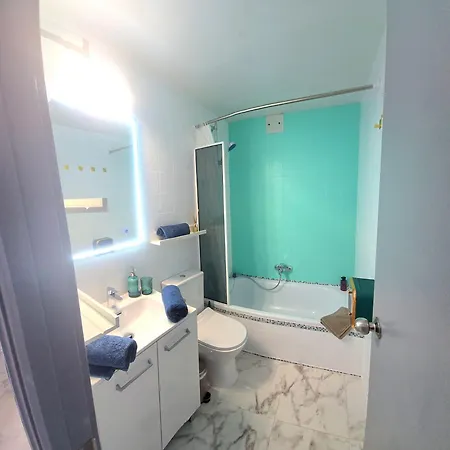 Nogalera Skyline Retreat One Bedroom Apartment With Balcony And Amazing Sea And City Views By Namaste Elite Torremolinos Exterior photo