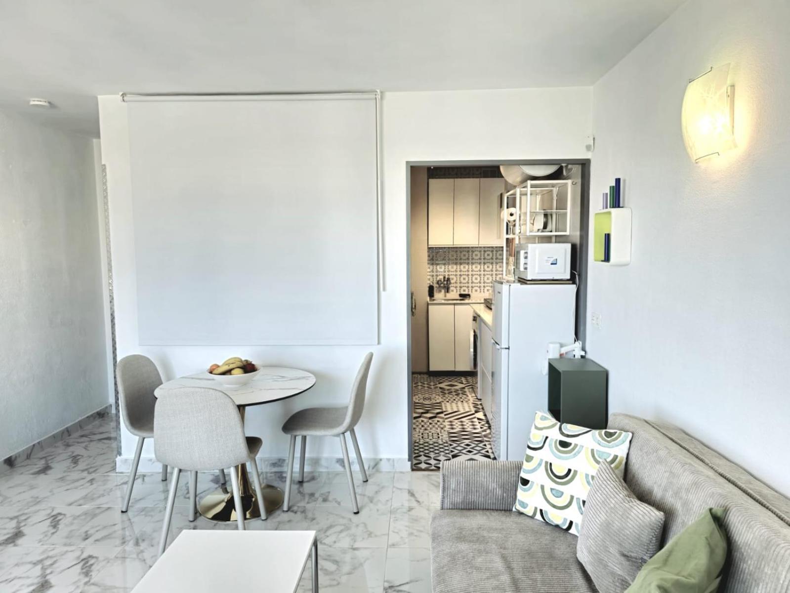 Nogalera Skyline Retreat One Bedroom With Balcony And Amazing Sea And Views By Namaste Elite Apartment *